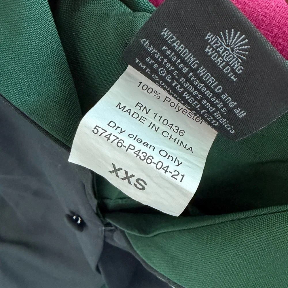The Wizarding World of Harry Potter Youth Slytherin Cape